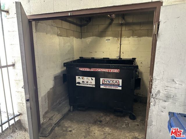 1001 Orange Grove Avenue, Glendale, CA 91205