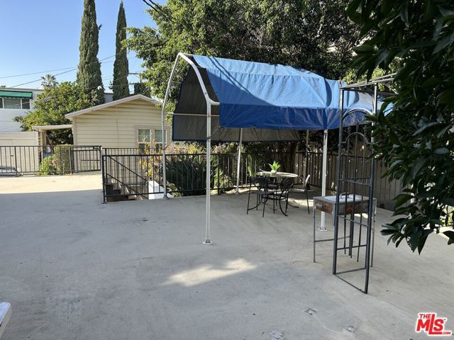 1001 Orange Grove Avenue, Glendale, CA 91205