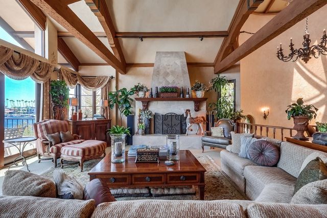 6048 Lido, Long Beach, CA 90803