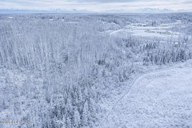 2466 S Johnsons Road, Wasilla, AK 99654