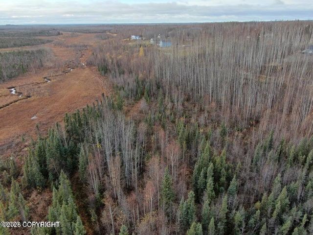 2466 S Johnsons Road, Wasilla, AK 99654