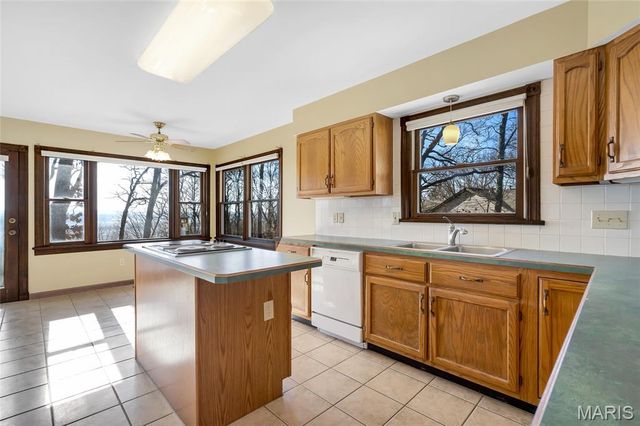 3439 Bluff View Drive, St Charles, MO 63303