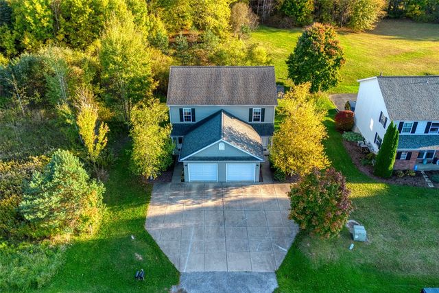 416-438 HILLCREST Drive, Edinboro, PA 16412