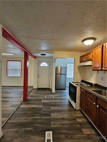 324-326 Jmaes Street, Utica, NY 13501