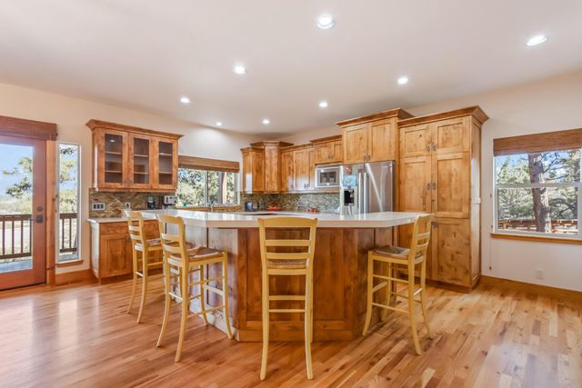 69590 Omaha Road, Sisters, OR 97759