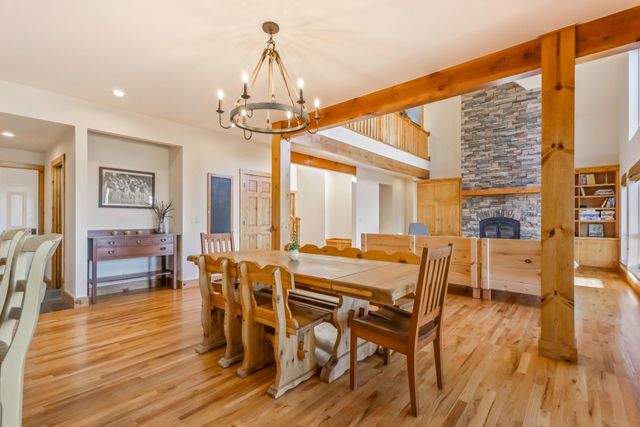 69590 Omaha Road, Sisters, OR 97759