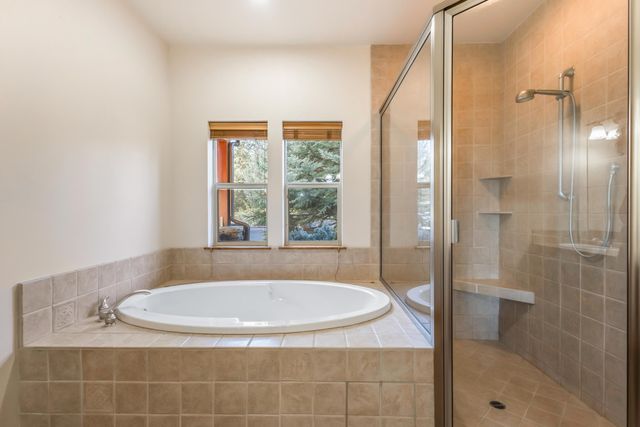 69590 Omaha Road, Sisters, OR 97759