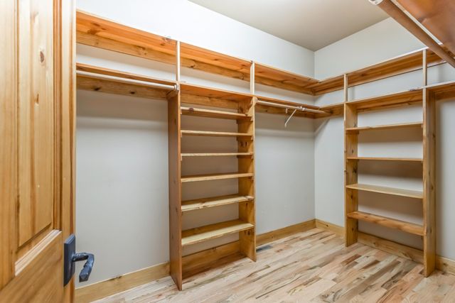 69590 Omaha Road, Sisters, OR 97759