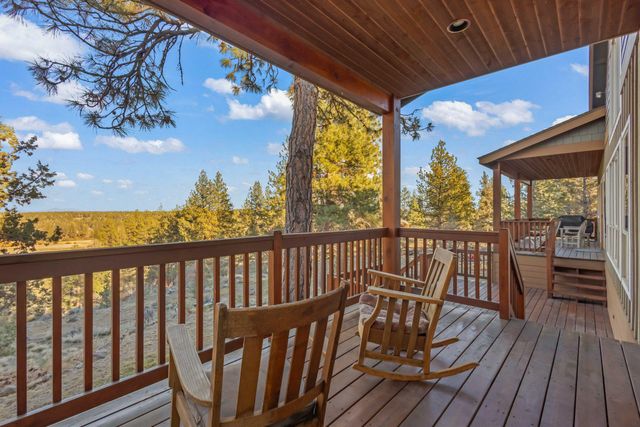 69590 Omaha Road, Sisters, OR 97759