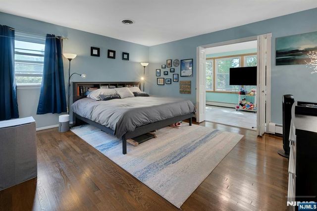 10 Ronald Terrace, Springfield, NJ 07081