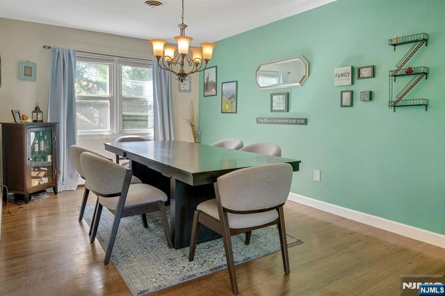 10 Ronald Terrace, Springfield, NJ 07081