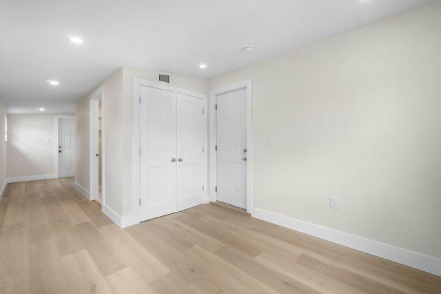 325 SW 8TH Avenue, Delray Beach, FL 33444
