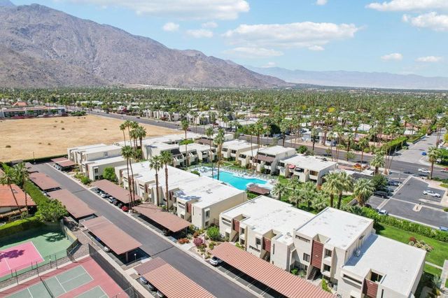 1655 E Palm Canyon Drive 114, Palm Springs, CA 92264