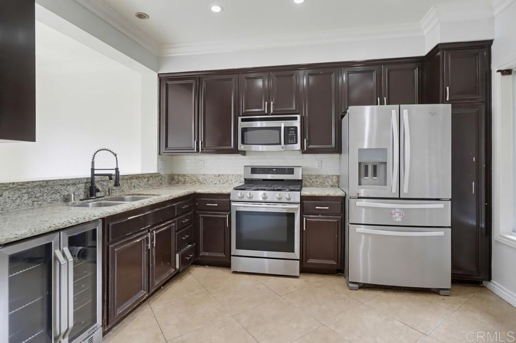 Image 18 of property listing at 2194 Lago Ventana, Chula Vista, CA 91914