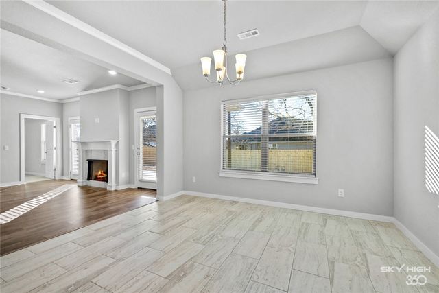 818 Copper, Lowell, AR 72745