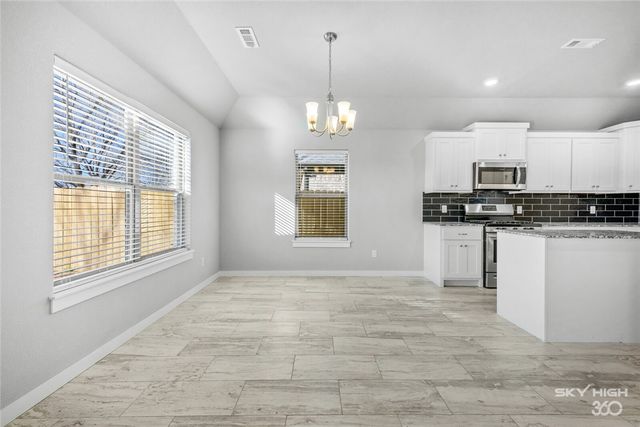 818 Copper, Lowell, AR 72745