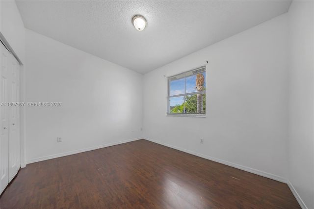 951 NE 42nd Ter, Homestead, FL 33033