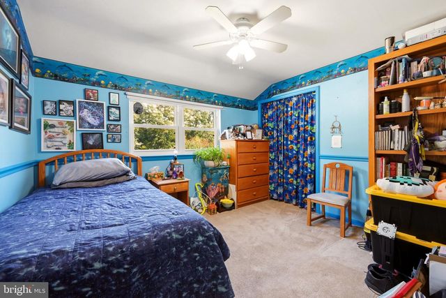 15 ALDEN RD, Blackwood, NJ 08012