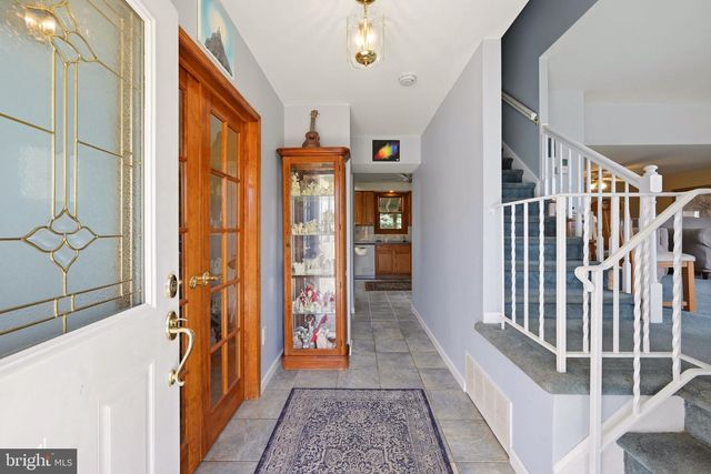 15 ALDEN RD, Blackwood, NJ 08012