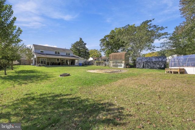 15 ALDEN RD, Blackwood, NJ 08012