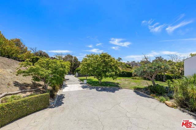 6081 Cavalleri Road, Malibu, CA 90265