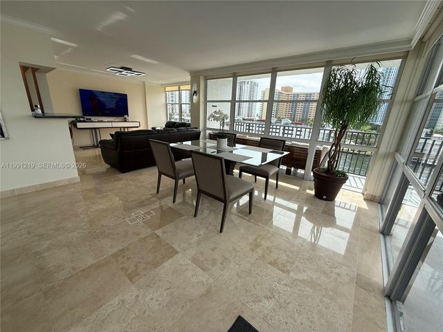 1000 Parkview Dr 720, Hallandale Beach, FL 33009