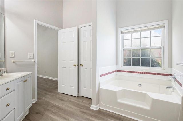 6103 Portsmouth Drive, Flowery Branch, GA 30542