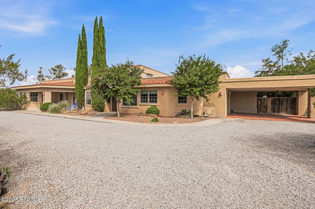 4107 Sotol Drive, Las Cruces, NM 88011