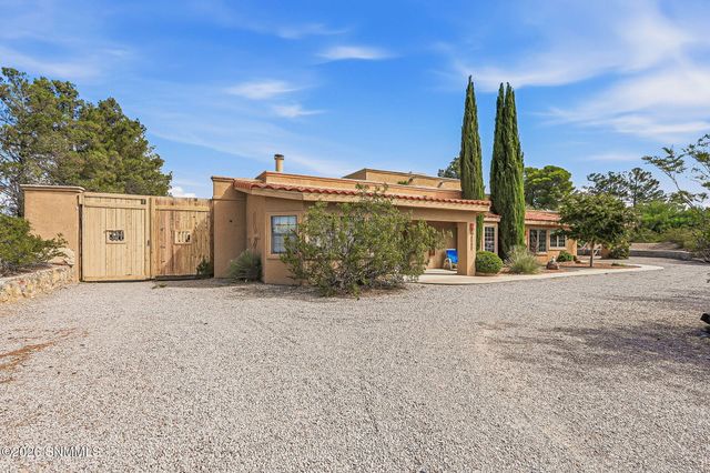 4107 Sotol Drive, Las Cruces, NM 88011