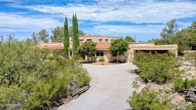 4107 Sotol Drive, Las Cruces, NM 88011