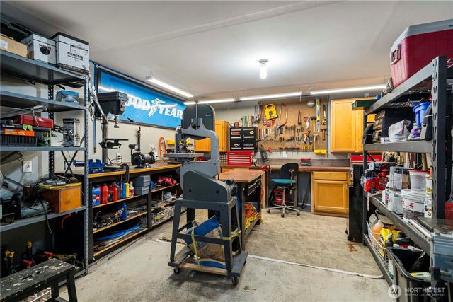 5901 45th Avenue Ct E, Tacoma, WA 98443