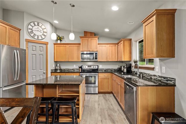 5901 45th Avenue Ct E, Tacoma, WA 98443