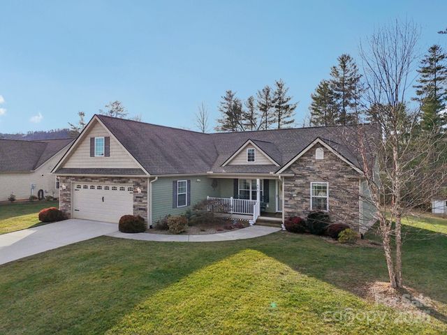 98 Asher Lane, Etowah, NC 28729