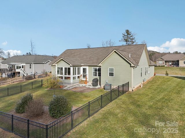 98 Asher Lane, Etowah, NC 28729