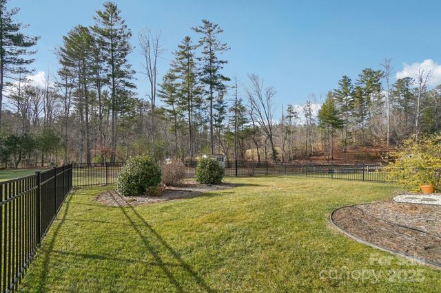 98 Asher Lane, Etowah, NC 28729