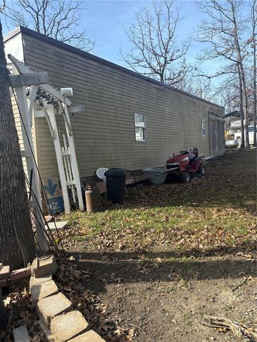 205 Michigan Drive, Ironton, MO 63650
