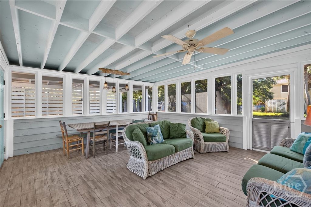 Image 31 of property listing at 304 9th Street, Tybee Island, GA 31328
