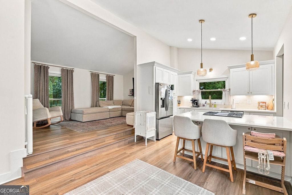 265 Brook Drive, Sandy Springs, GA 30328 — photo 3