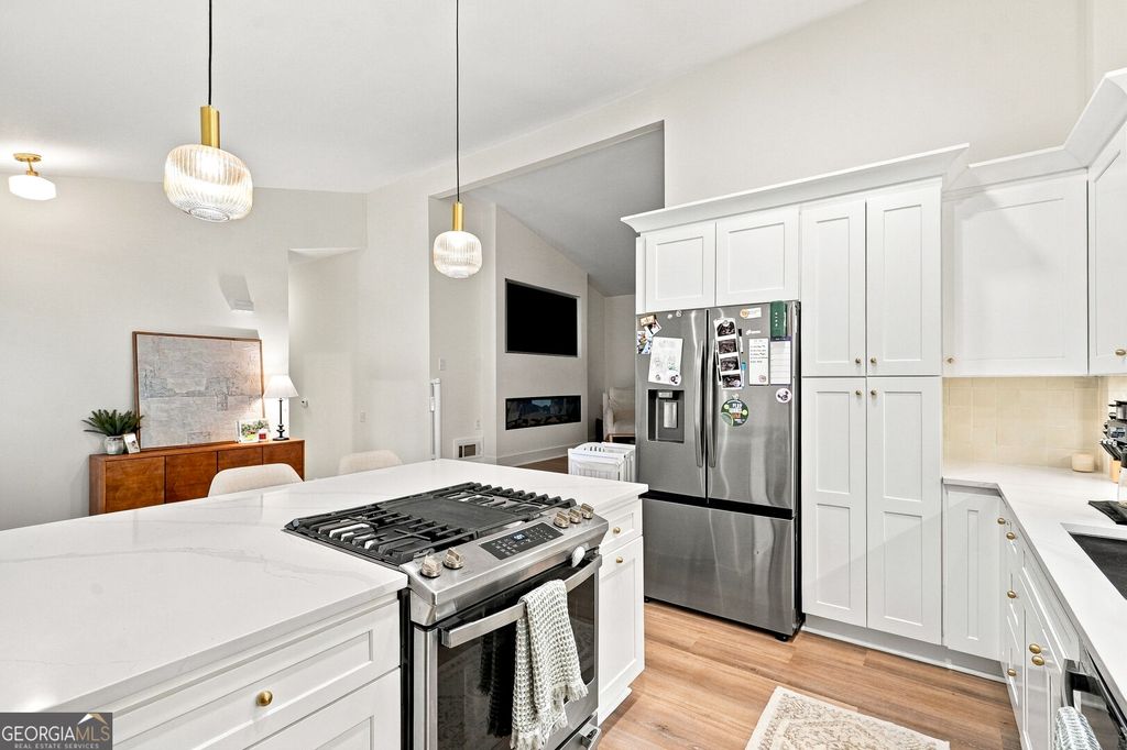 265 Brook Drive, Sandy Springs, GA 30328 — photo 4