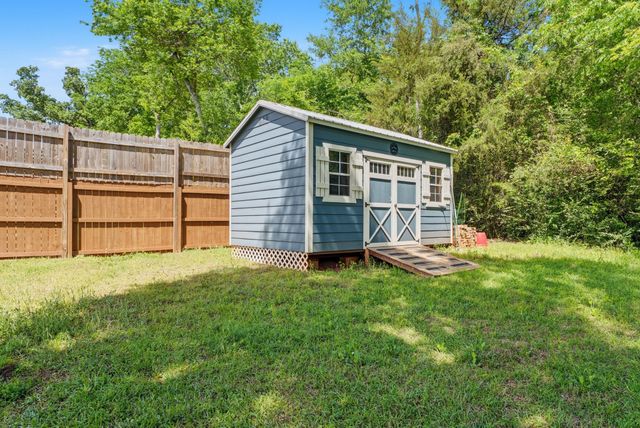 317 Brentwood Drive, Bullard, TX 75757