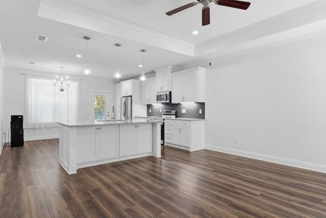 317 Brentwood Drive, Bullard, TX 75757