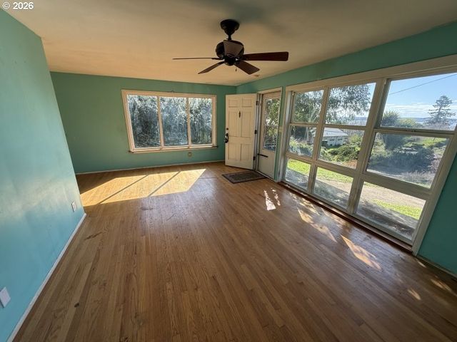 398 ATLANTIC St, Astoria, OR 97103