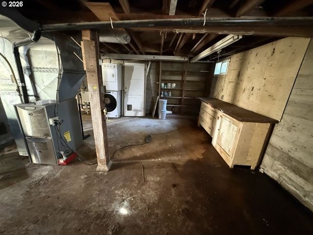 398 ATLANTIC St, Astoria, OR 97103