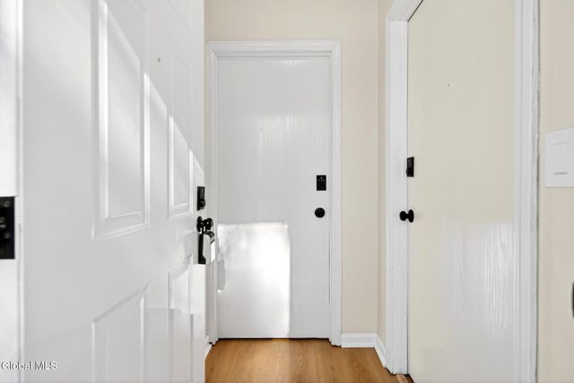 13 Sligo Street, Albany, NY 12209