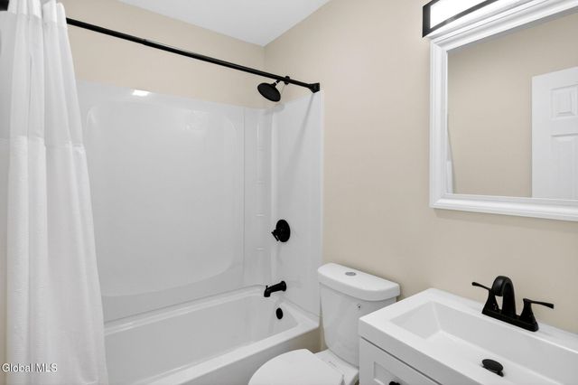 13 Sligo Street, Albany, NY 12209