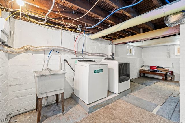 3276 W 130th, Cleveland, OH 44111