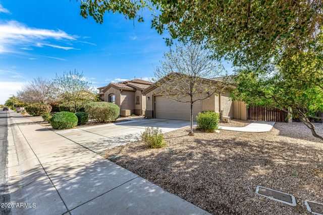 279 W BLUE LAGOON Drive, Casa Grande, AZ 85122