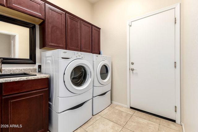 279 W BLUE LAGOON Drive, Casa Grande, AZ 85122