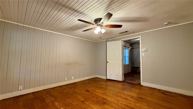 313 Elm Drive, Terrell, TX 75160