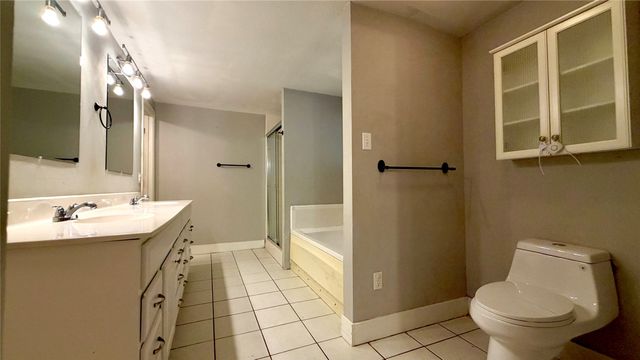 313 Elm Drive, Terrell, TX 75160